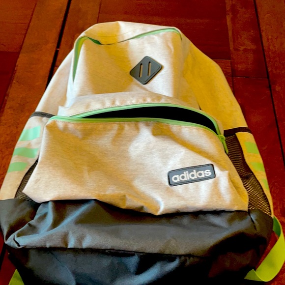 Like new Adidas backpack - Picture 1 of 4